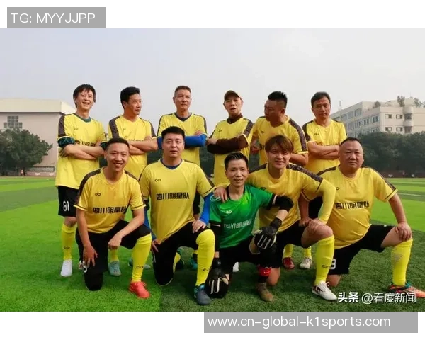 内特不满! 郭少质疑裁判吃T,4队友劝止,16+5带队15分打败四川! 内特不满! 郭少质疑裁判吃T,4队友劝止,16+5带队15分打败四川!