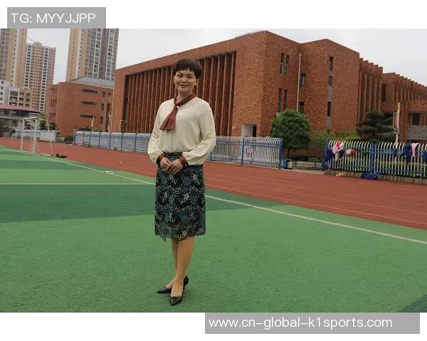 涟源市初中男人排球比赛在蓝溪校园隆重开幕